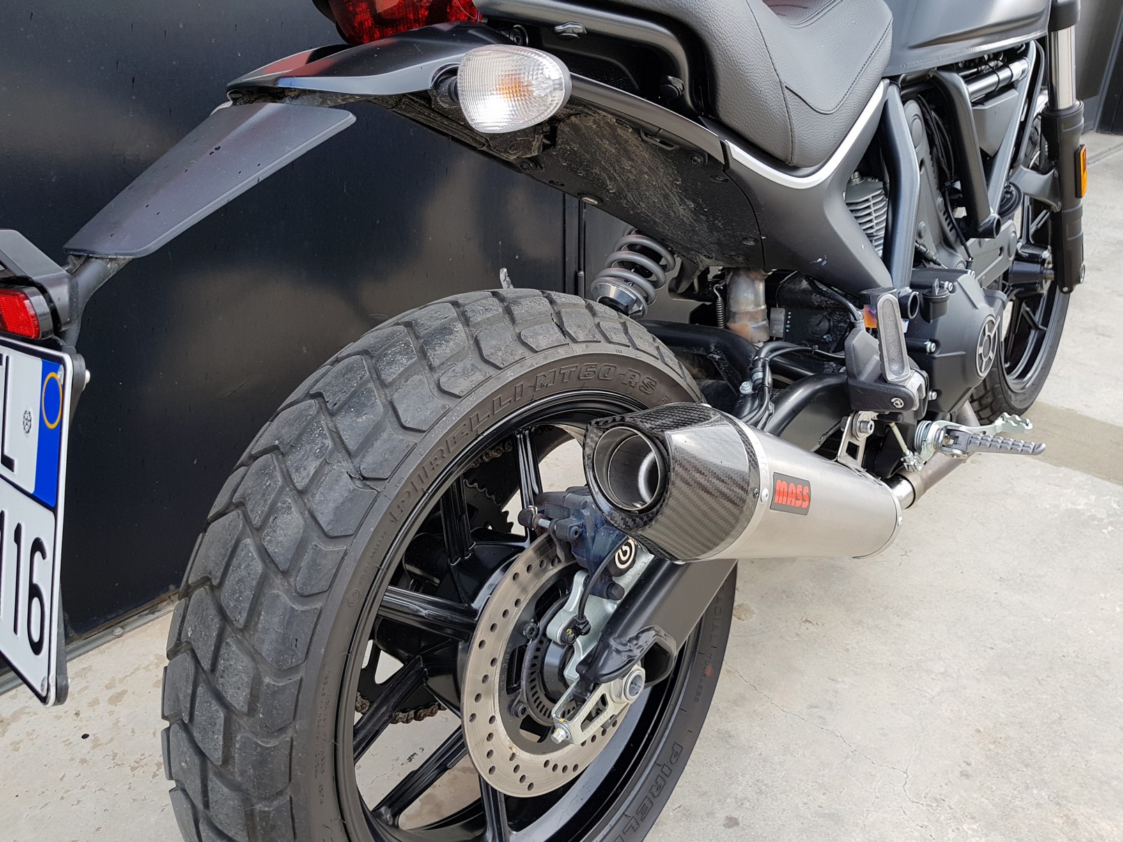 EVO titan top carb (slip-on) – Ducati Scrambler 400 Sixty 2